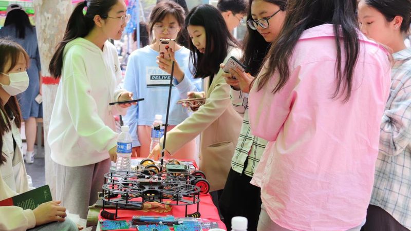 客户关系管理：揭秘其核心要素与选型要点